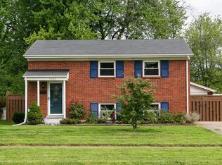 9507 Garden Dr, Jeffersontown, KY 40299