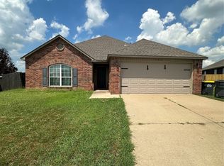 14812 S Fern Pl, Glenpool, OK 74033