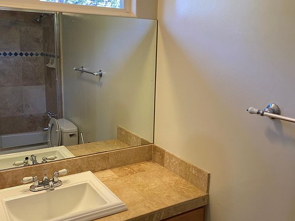 4th image of 4550 Auhay Dr