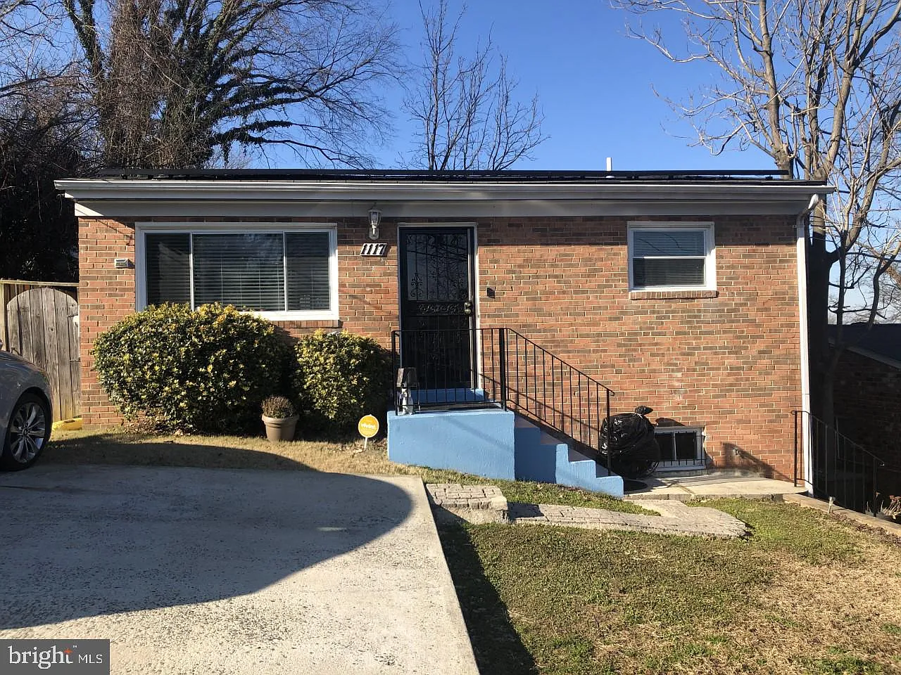 1117 Glacier Ave photo 1