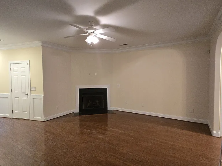 4910 Wyngate Village Dr — Photo 4