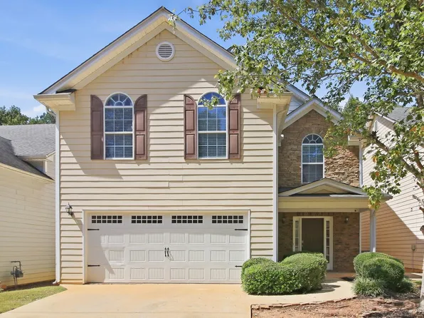 70 Stony Oak Dr, Newnan, GA 30263