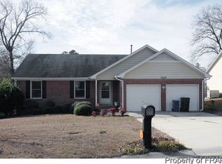 7105 Summerlin Dr, Fayetteville, NC 28306