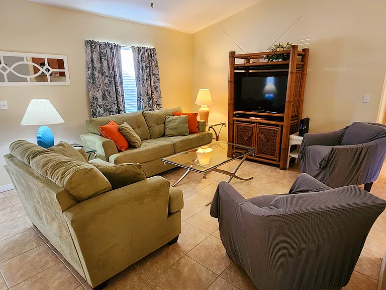 Seagrape Dr — Photo 5