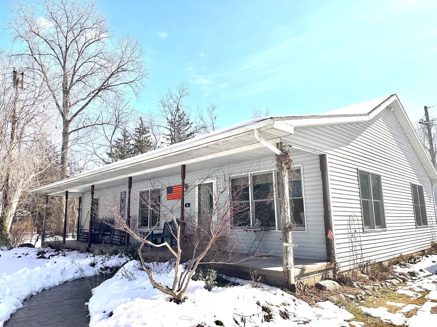 36 Pine Dr, Whitmore Lake, MI 48189 Zillow