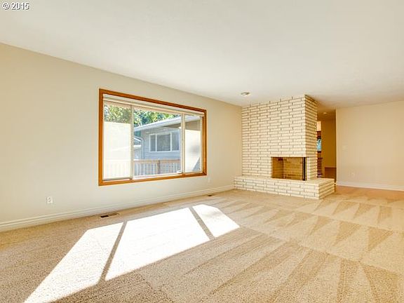 3rd image of 2110 Dillow Dr