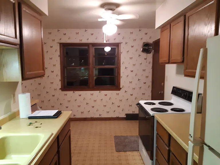 10232 W North Ave — Photo 19