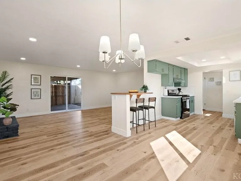 760 Crass Ave #1 — Photo 10