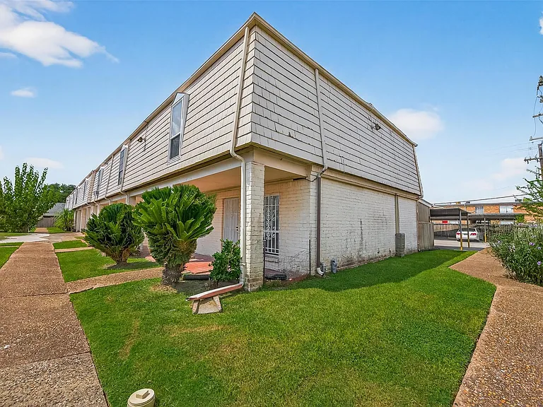 6201 Ranchester Dr #29 — Photo 31