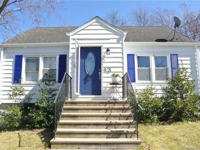 43 Pompano Avenue, Branford, CT, 06405