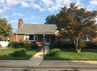 318 College Ave, New Windsor, MD 21776