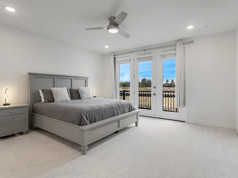 42708 Darala Dr — Photo 13