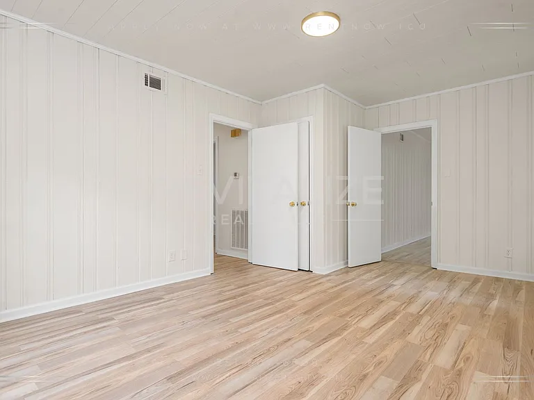 2505 Robin Hood Dr — Photo 10