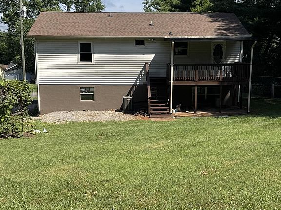 2nd image of 4030 Deer Run Dr