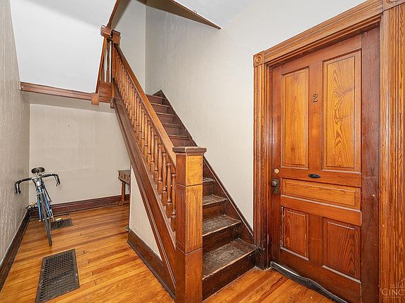 5th image of 3223 Bach Ave