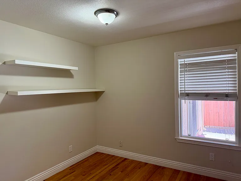 4456 Gibraltar Dr — Photo 12