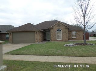 4901 Byron Cir, Yukon, OK 73099