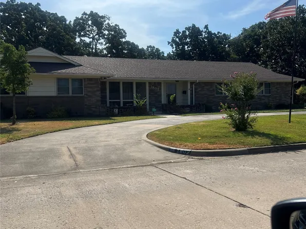 1802 Mockingbird Ln, McAlester, OK 74501