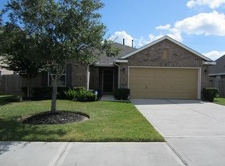 1811 Majestic Oak Dr, Pearland, TX 77581