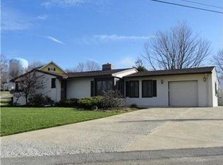 2018 Parkview Blvd, Hermitage, PA 16148