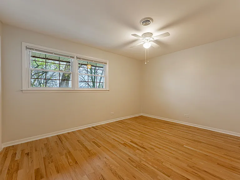 209 Washington Sq #C — Photo 11