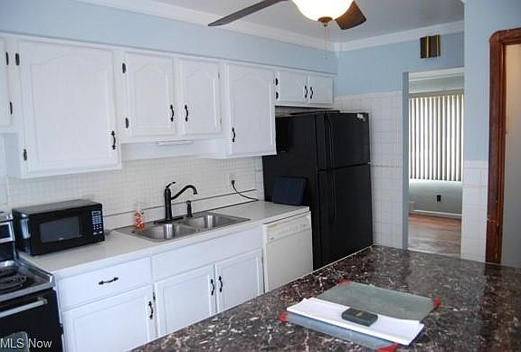 2nd image of 14894 Fayette Blvd