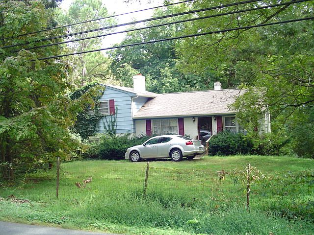 2nd image of 660 Blue Ridge Dr