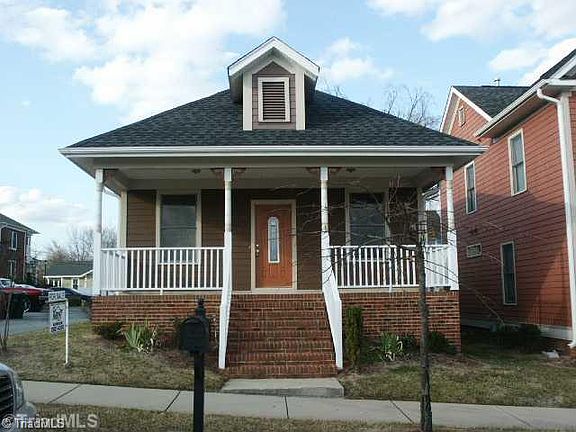 2nd image of 1803 Evans Dr