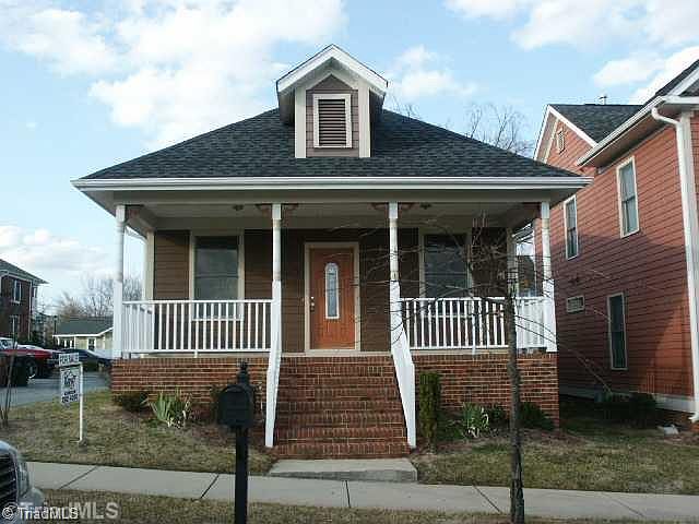 1st image of 1803 Evans Dr