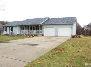 628 S 500th St E, Knox, IN 46534