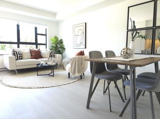 4422 Ash St, Vancouver, BC V5Z4J8