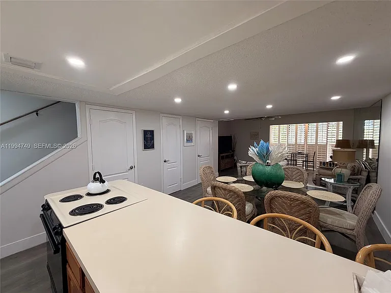 87455 Old Hwy #245 — Photo 7