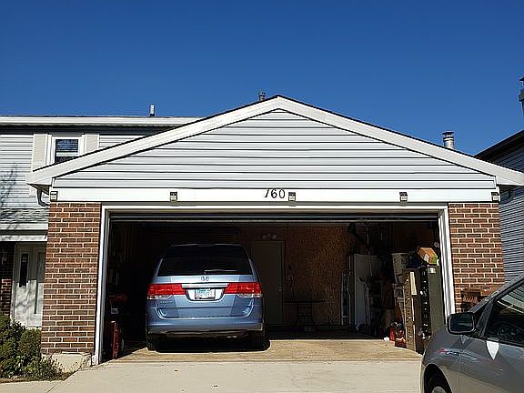 3rd image of 160 Hesterman Dr