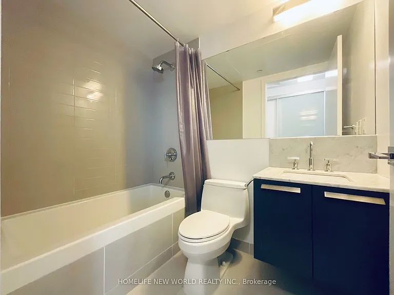 42 Charles St E #3309 — Photo 17
