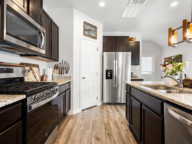 2321 Soothing St — Photo 12