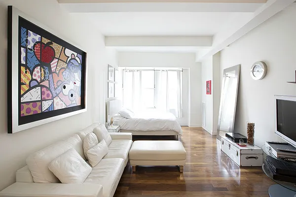 Rented by Compass | media 3