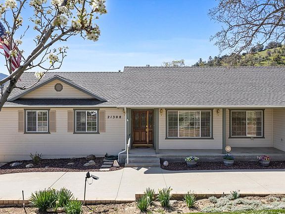 2nd image of 21308 Prospect Ave