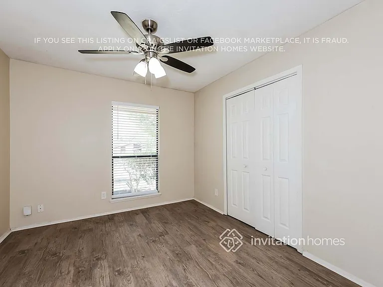 656 Priscilla Ln — Photo 12