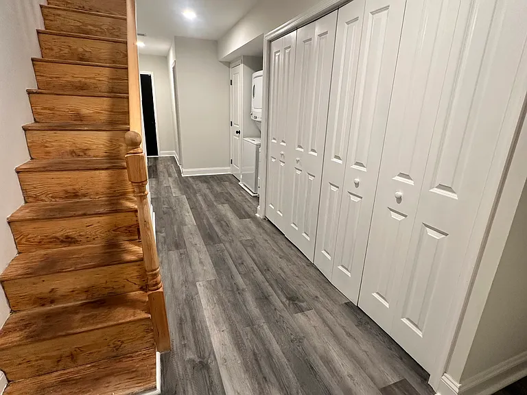 646 S Curley St — Photo 21