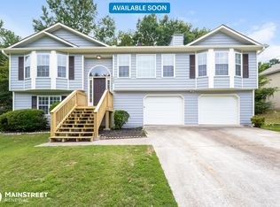 2885 Cove Crossing Dr, Lawrenceville, GA 30045