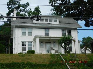 1126 4th St, Jackson, MI 49203