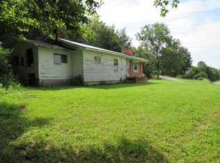 5126 Rock Creek Rd, Tullahoma, TN 37388