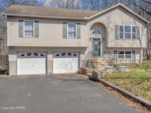 160 Summerton Cir, East Stroudsburg, PA 18301