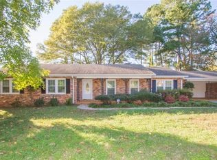 1427 Hilltop Dr, Anderson, SC 29621