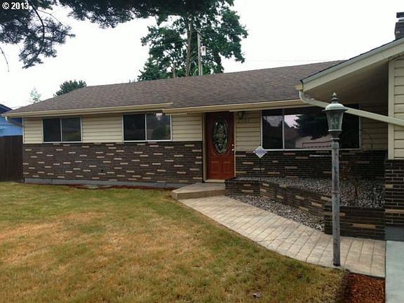 2nd image of 2509 NE 98th Ave
