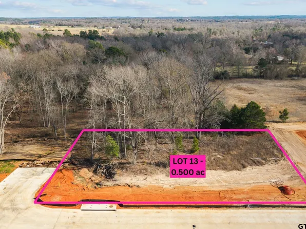 17098 Woodcrest Cir, Lindale, TX 75771