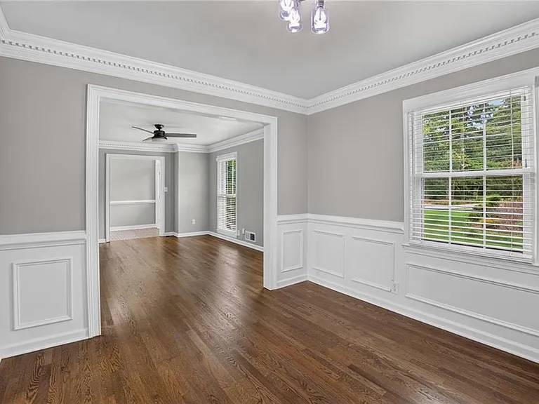 2982 Northbrook Dr — Photo 15