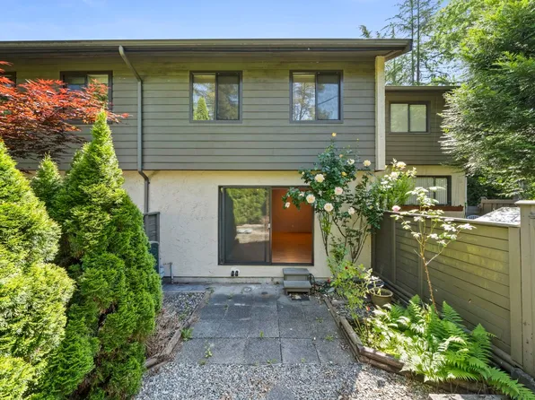 2880 Dacre Ave #24, Coquitlam, BC V3C 4H6