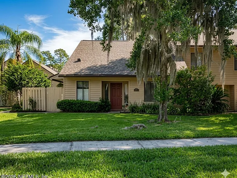 4108 Hanging Moss Ct — Photo 1