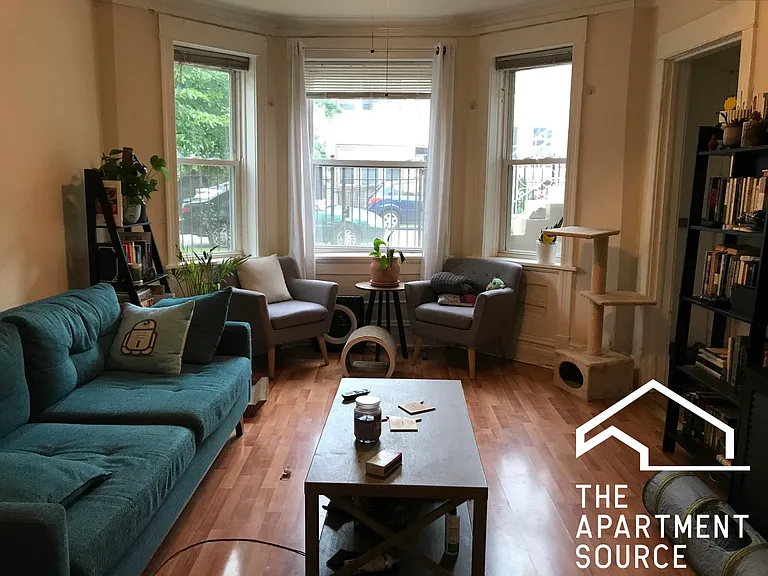 2921 N Allen Ave #G — Photo 5